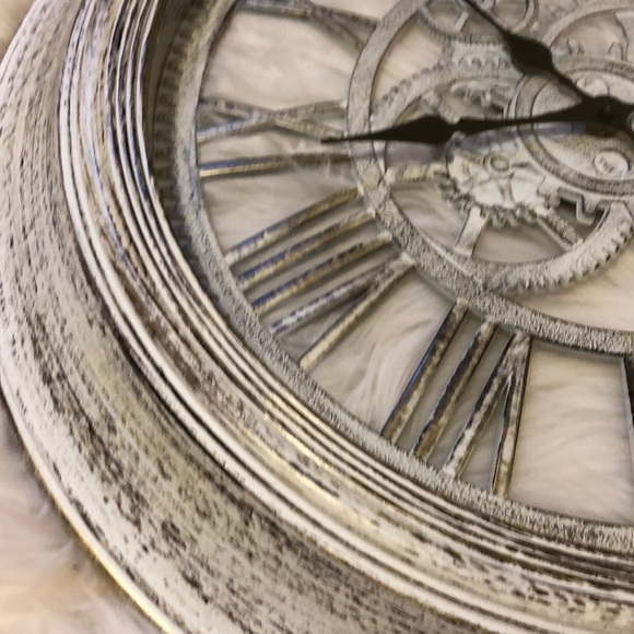 Wall clock - Picture 2 of 3